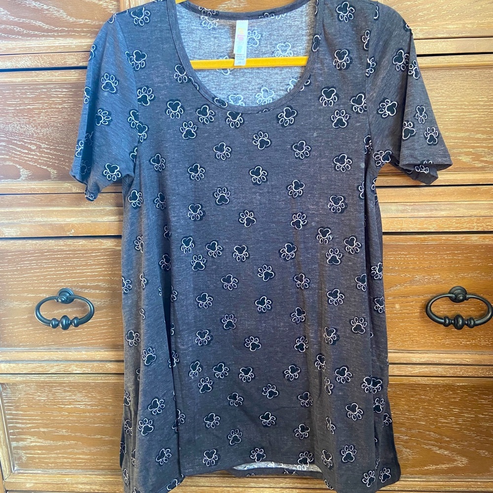 LULAROE Perfect T, Paw Prints, Black & Gray, Sz XS